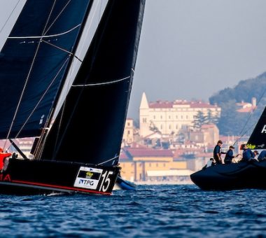 Ceeref fights back on eve of 44 World Championship finale